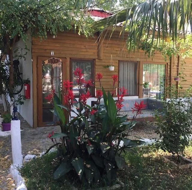 Utopia Lodge Hotel Oludeniz